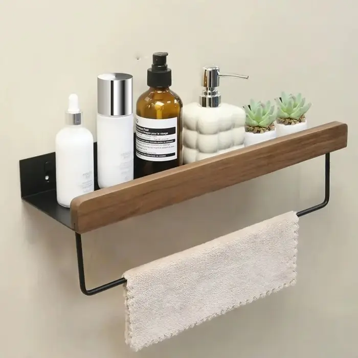 Étagère d'angle noire en aluminium et bois pour salle de bain