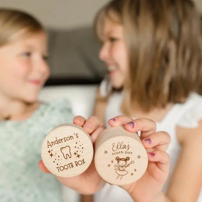 Boîte à dents de lait gravée en bois avec nom personnalisé