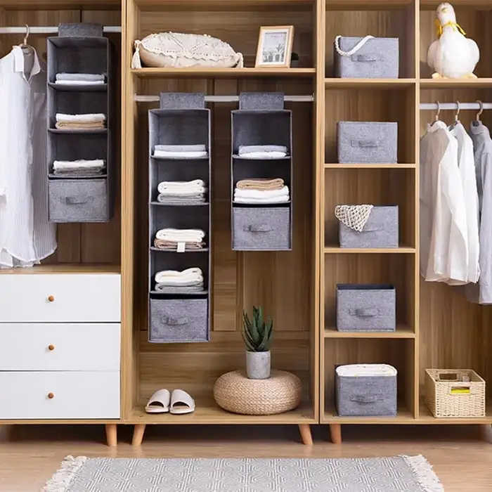 Sac de rangement suspendu pour armoire portable