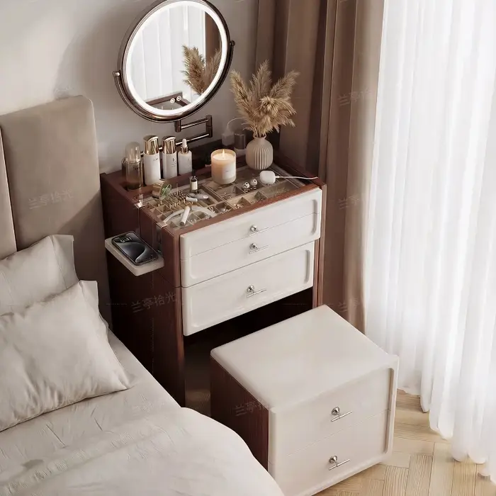 Coiffeuses vintage avec rangement intégré, établis de travail, tables de toilette assorties, tables de chevet, mobilier hôtelier