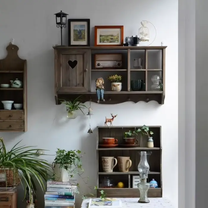 Armoire de rangement montée sur étagère murale en bois massif
