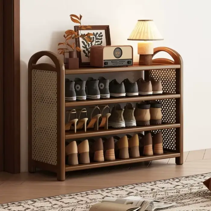 Organiseurs de chaussures pour couloir étroit