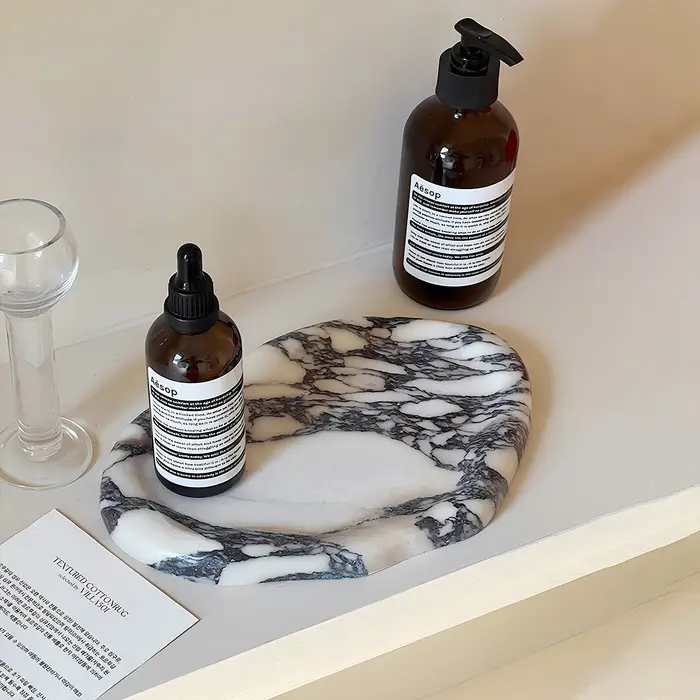 Plateau en marbre pour bijoux
