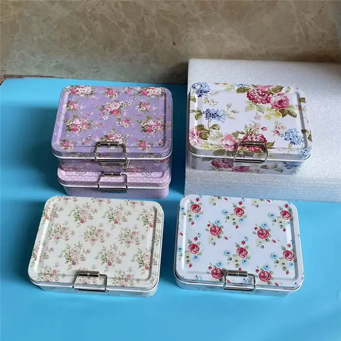 Boîte de rangement en métal vintage avec couvercle