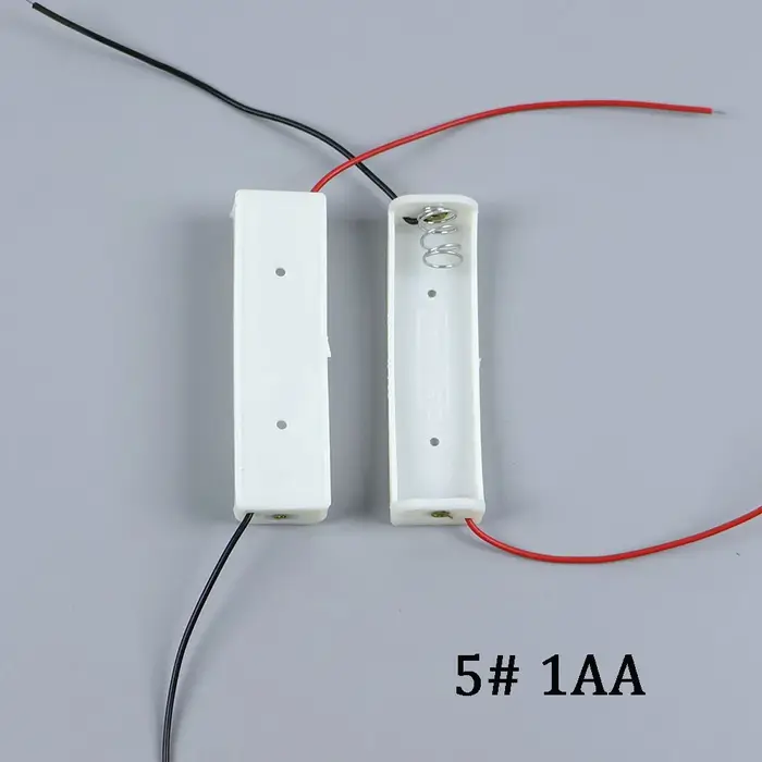 Boîte porte-piles AA/AAA avec interrupteur et couvercle, 1/2/3/4/AA 2/3AAA, sans interrupteur. 5 N°7