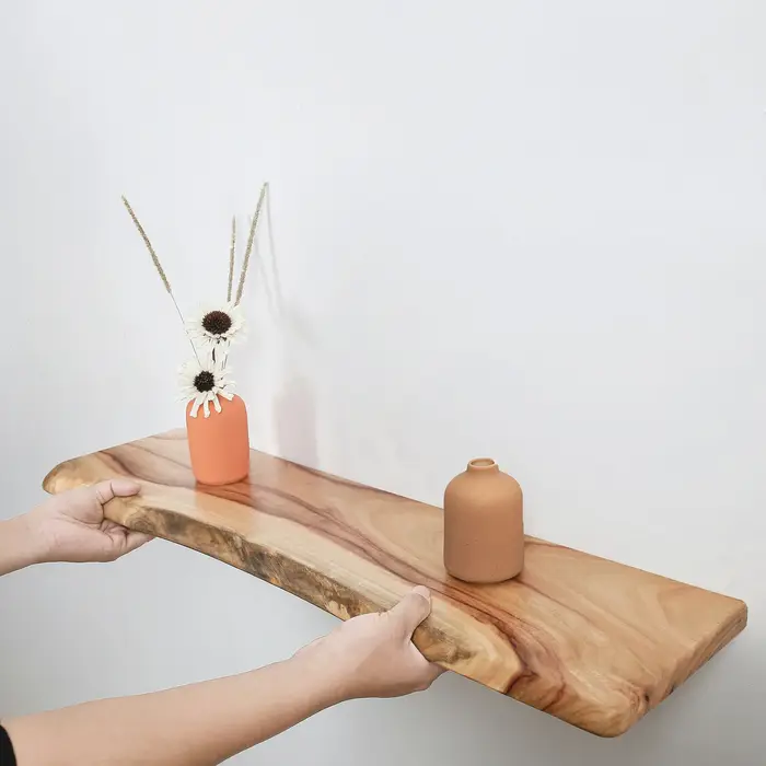 Étagères flottantes en bois