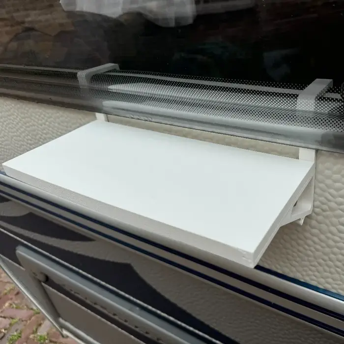 Étagère de fenêtre pour camping-car