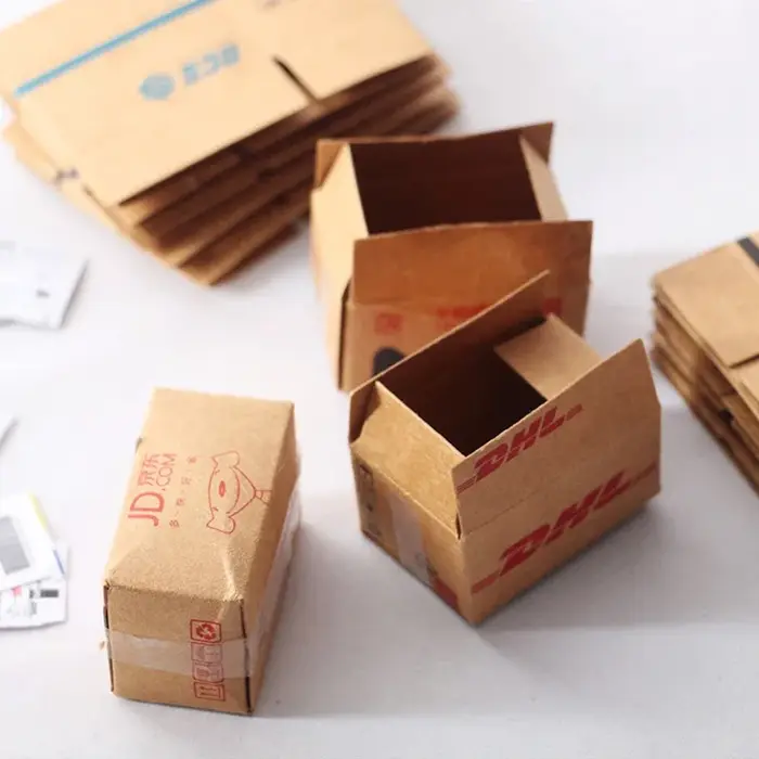 1 ensemble 1:12 mini boîte en carton