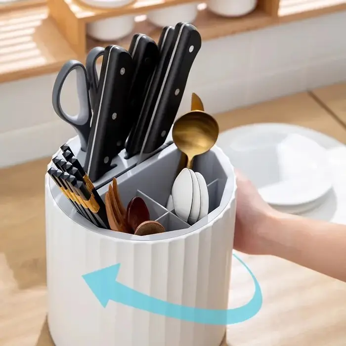 Support de rangement rotatif pour couteaux de cuisine