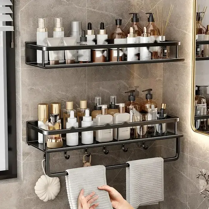 Support de rangement noir pour salle de bain et douche