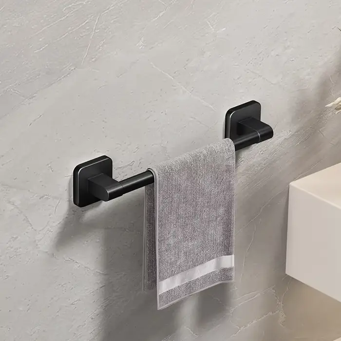 Porte-serviettes porte cintre étagère