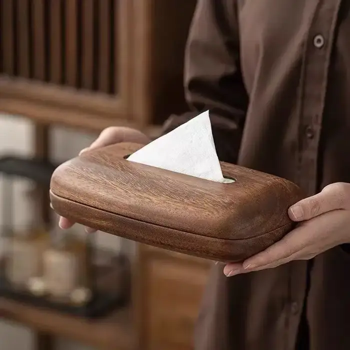 Boîte en papier en bois de noyer en forme de galet