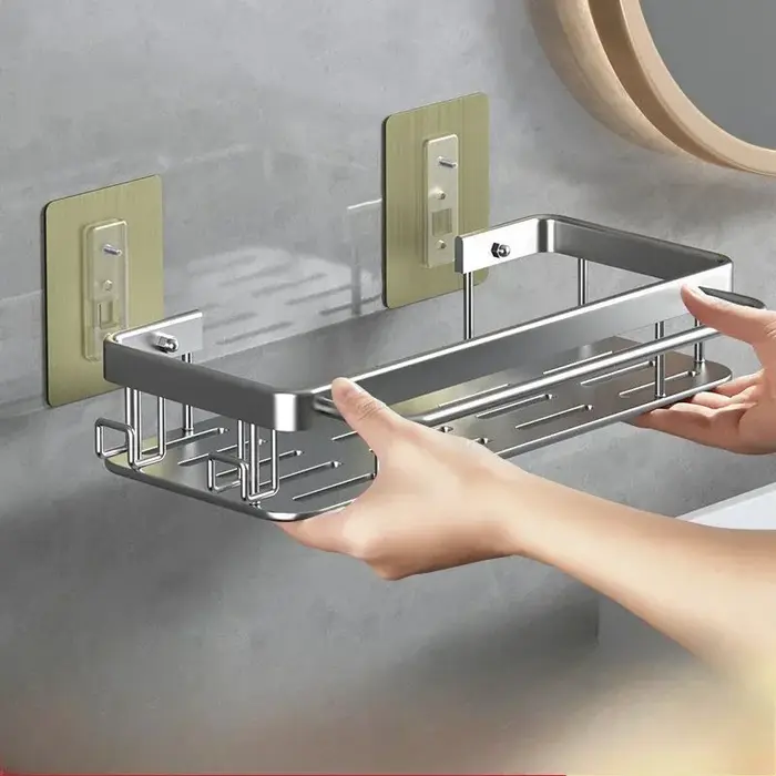 Étagères de salle de bain noires