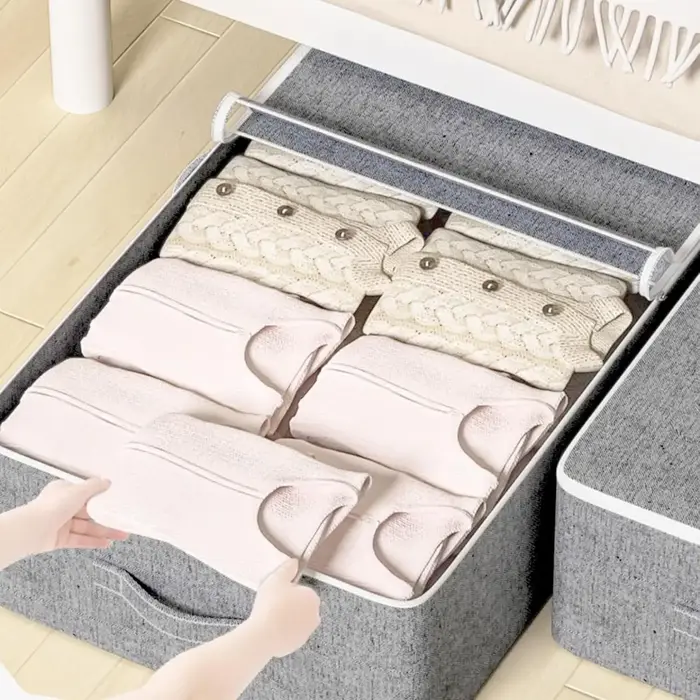 Bac de rangement pour vêtements