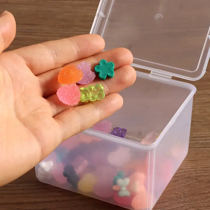 Boîte de rangement rectangulaire en plastique avec couvercle