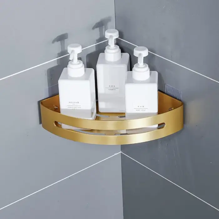 Étagère d'angle de salle de bain en or brossé