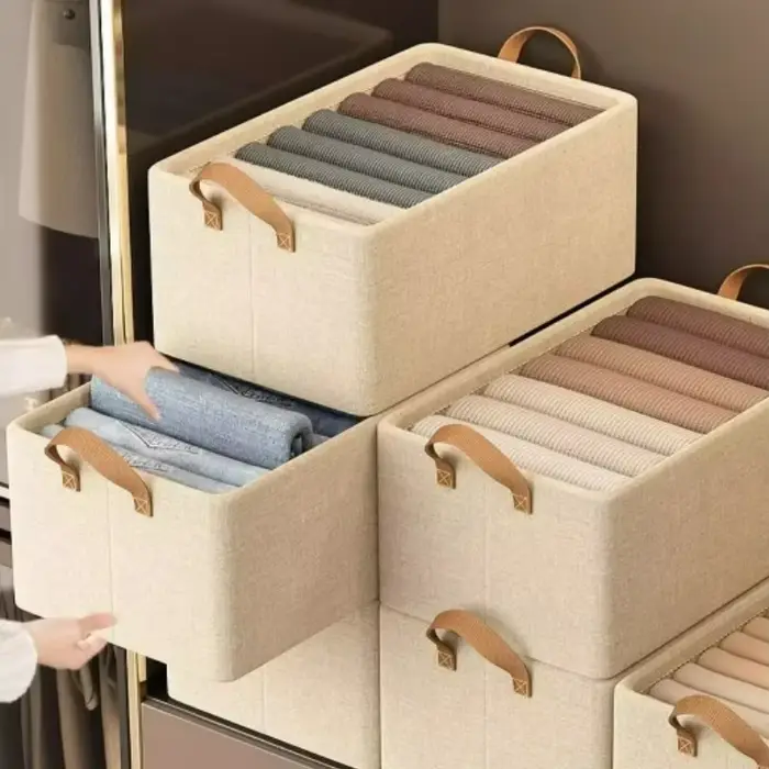 Boîte de rangement domestique