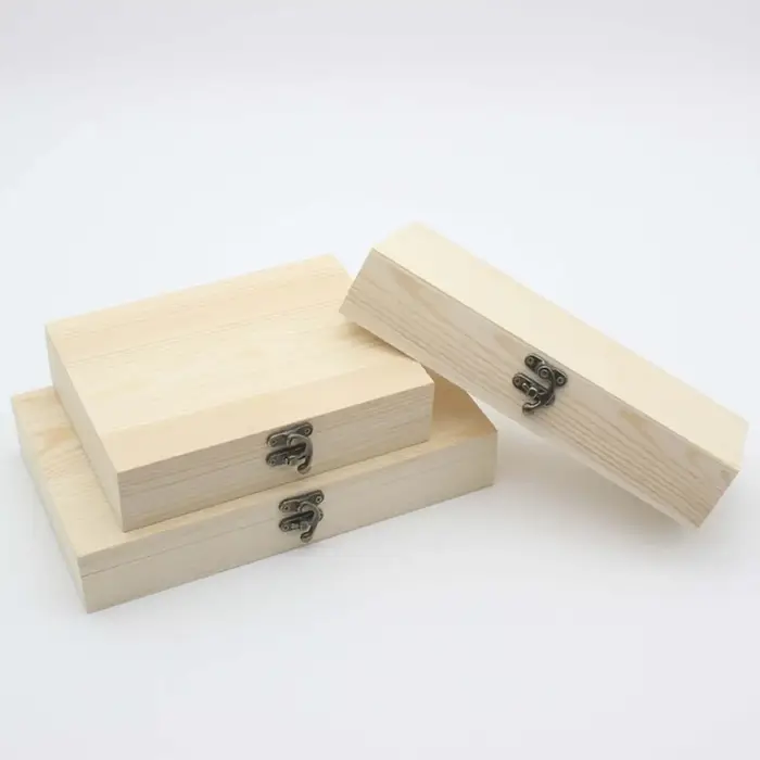 Boîte en bois inachevée avec couvercle à charnière