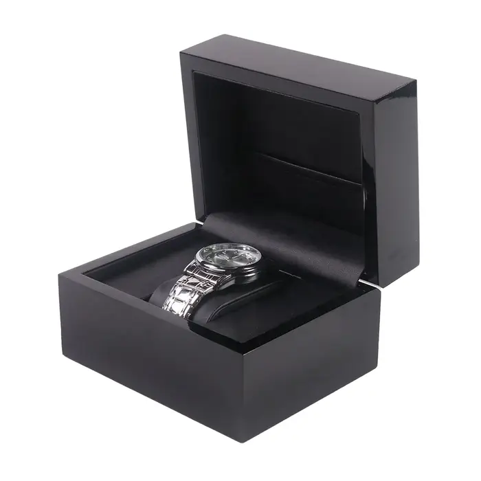 Boîte à montre de luxe en bois noir laqué avec coussin en cuir PU et étui cadeau pour le voyage