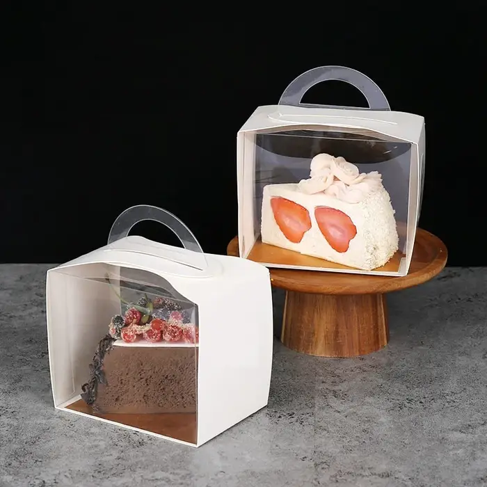 Boîte en carton blanc transparent portable