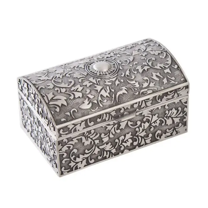 Boîte à bijoux en métal, style européen vintage, boîte de rangement pour bibelots, coffre au trésor 