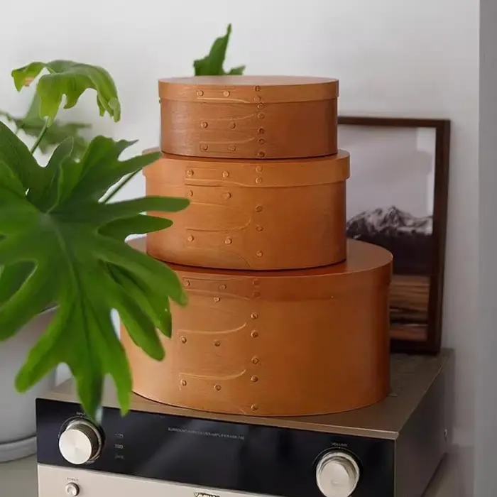 Boîte à bijoux en bois avec couvercle