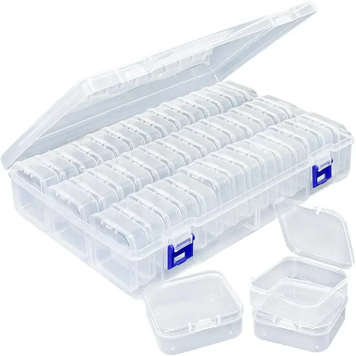 Boîte de rangement en plastique transparente multi-compartiments pour perles — Couvercle à charnière avec design