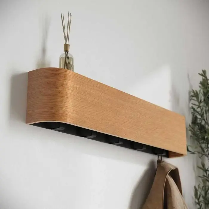 Porte-manteau mural en bois