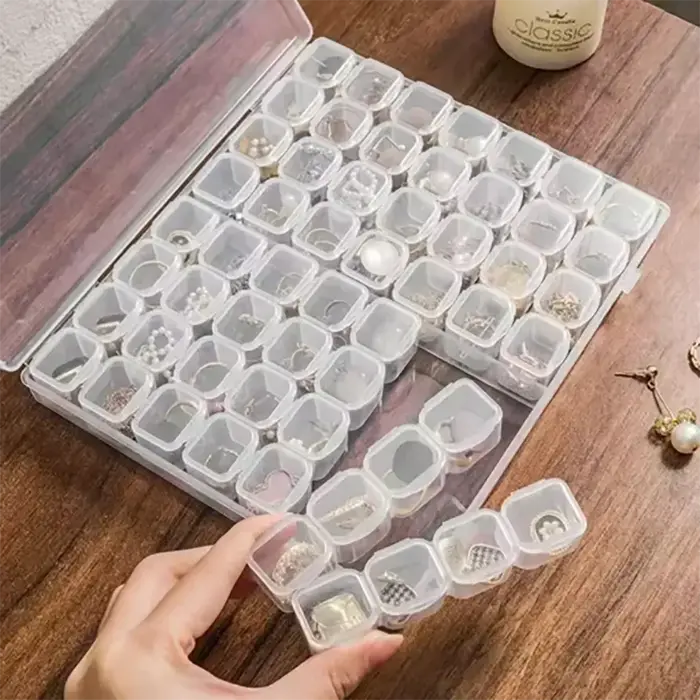 Boîte de rangement pour outils de peinture au diamant à 28 compartiments