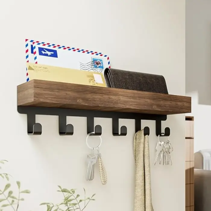 Porte-clés mural en bois