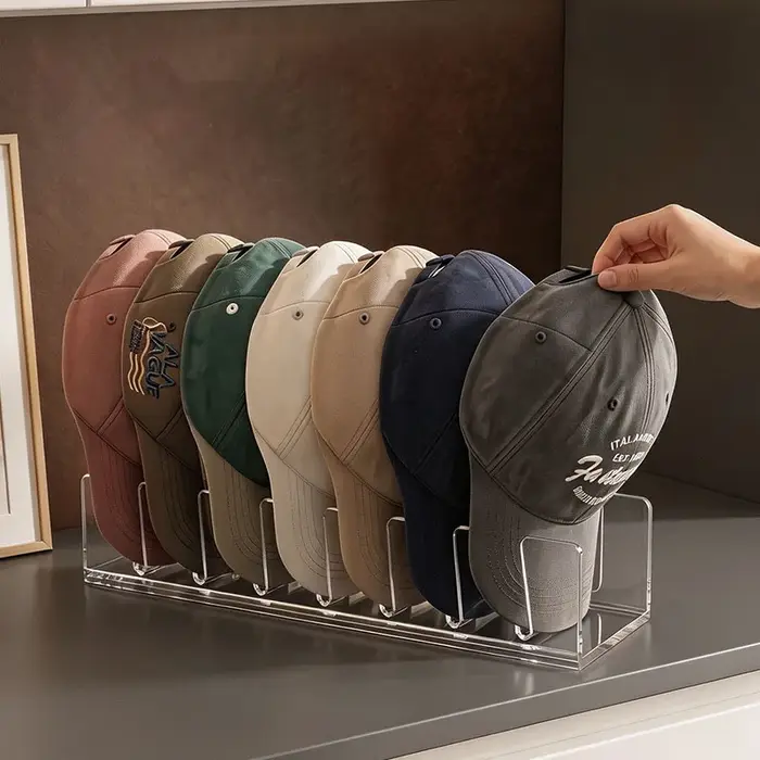 Support de rangement pour casquettes en acrylique avec fentes