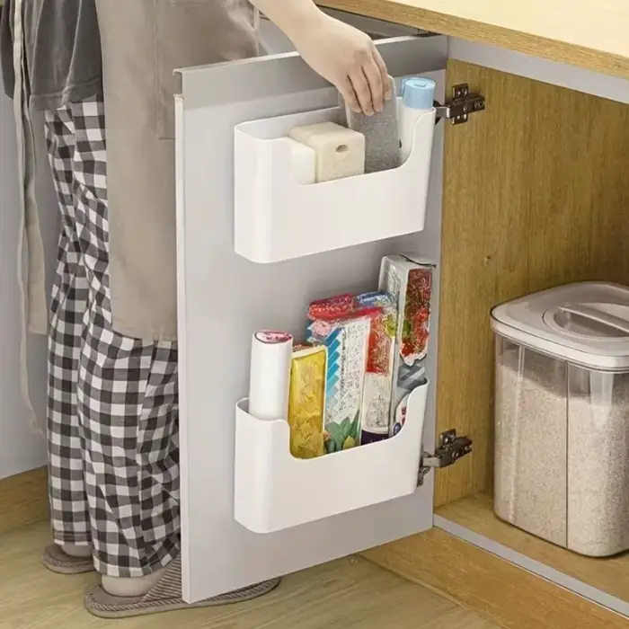Armoire murale avec porte