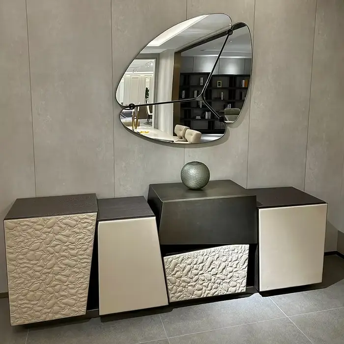 Armoire de Rangement au Design Géométrique Irrégulier